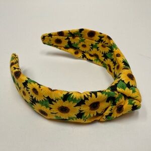 Sunflower knotted headband